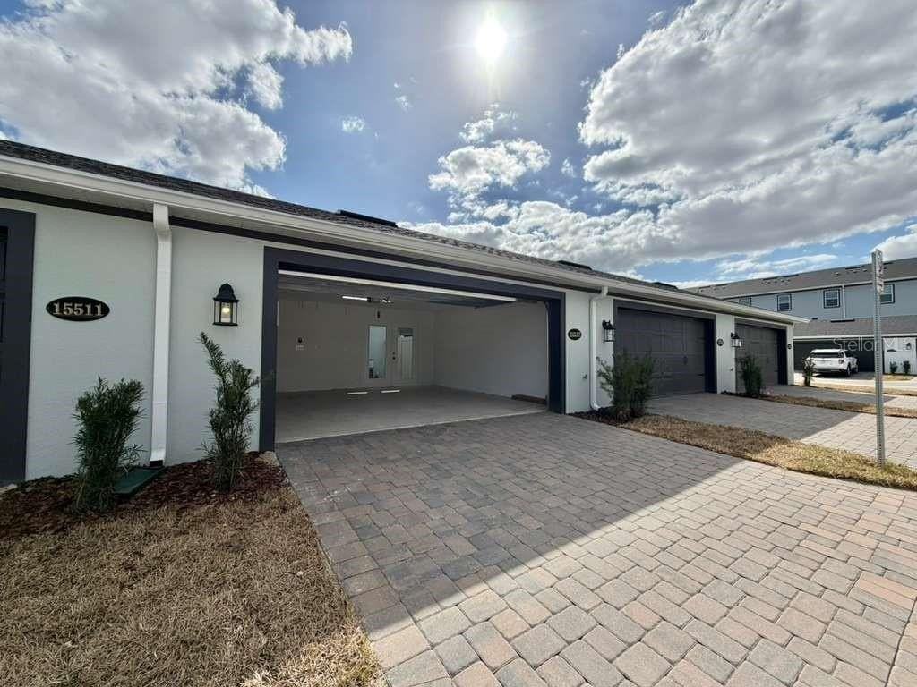 15517 Bay Bridge St - Photo 3 of 27