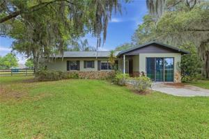 featured image of 5999 Nw 90th Ave