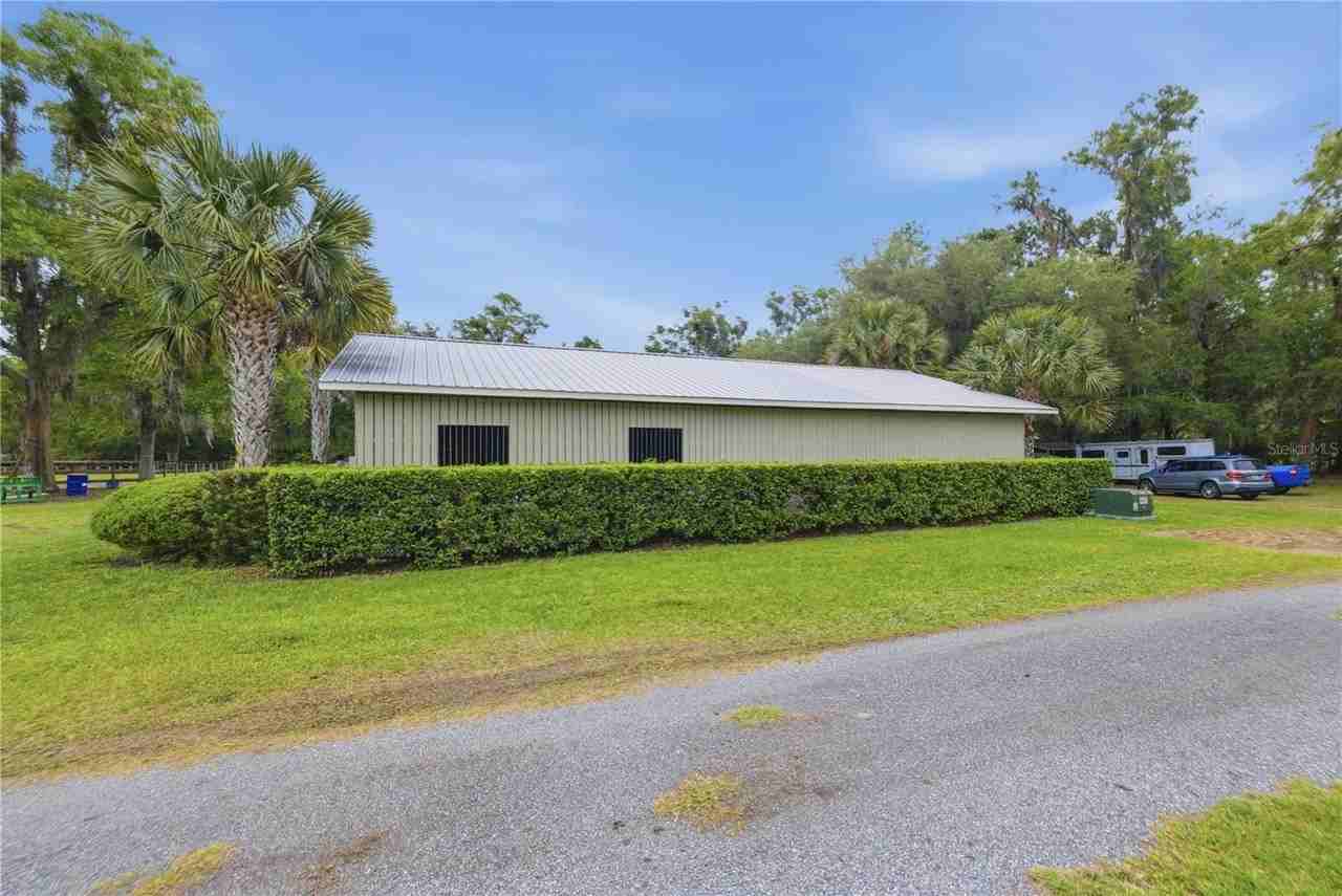5999 Nw 90th Ave - Photo 5 of 35