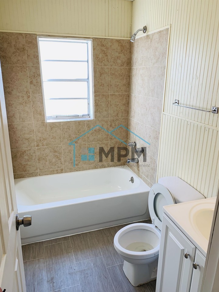 105 Prune St #1 - Photo 5 of 8