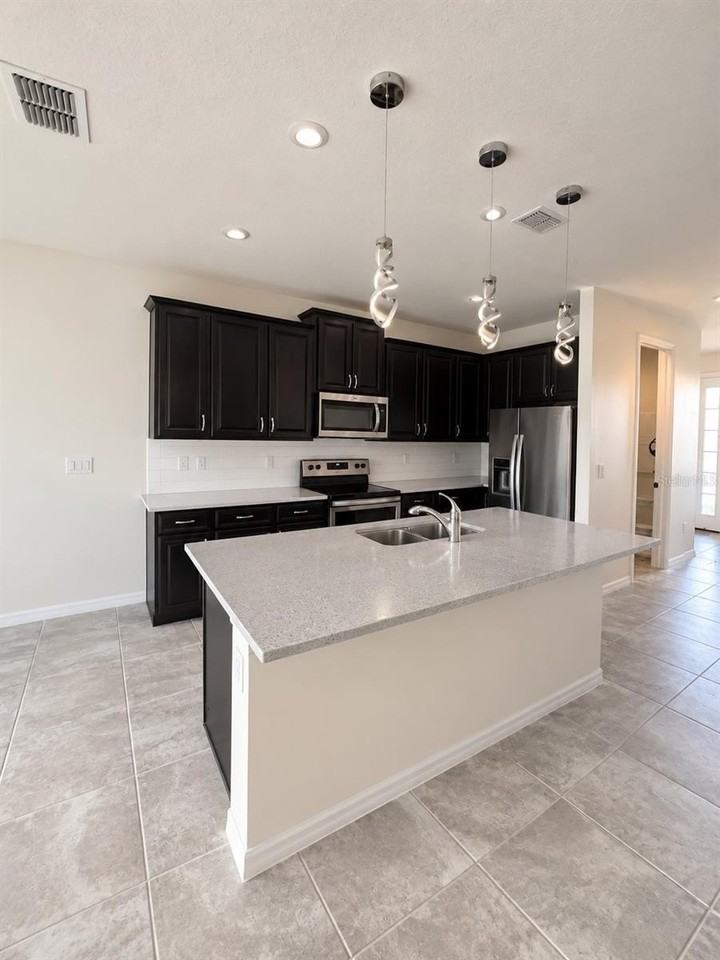 2440 Varenna Loop - Photo 3 of 15