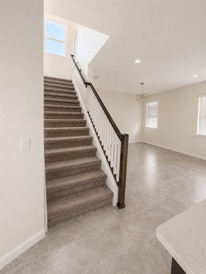 2440 Varenna Loop - Photo 4 of 15
