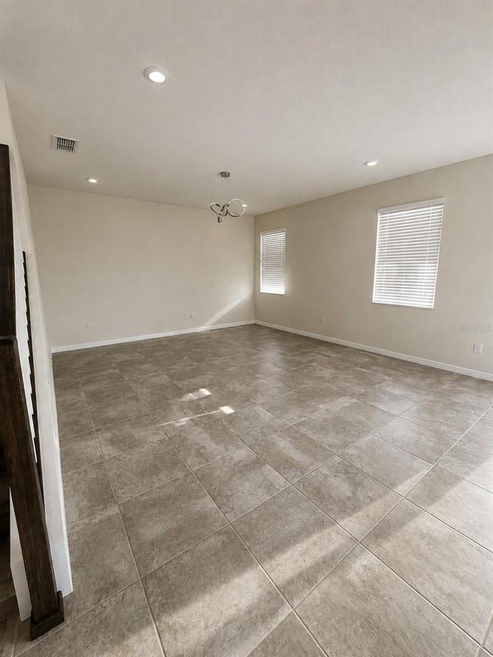 2440 Varenna Loop - Photo 6 of 15