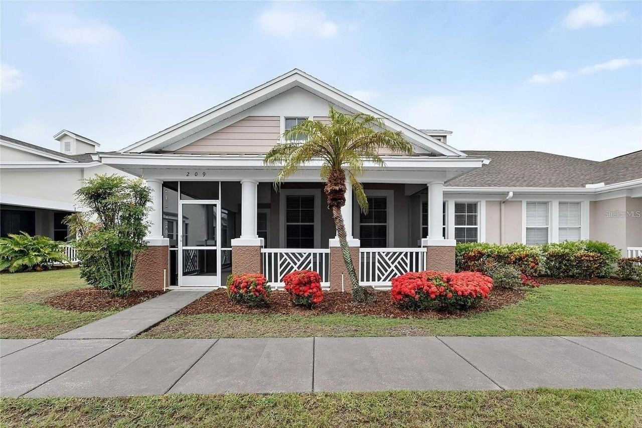 209 Sela Cove Cir - Photo 3 of 49