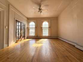 215 N Pinckney St #215-4 - Photo 1 of 1