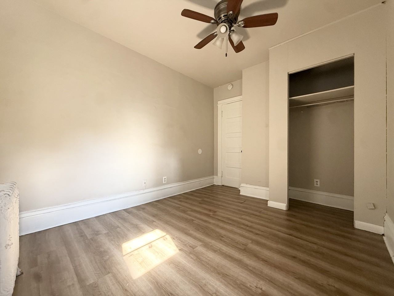 201 N Pinckney St #201-2 - Photo 6 of 13