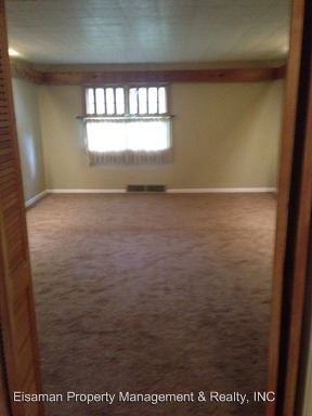 4111 Abbott St - Photo 3 of 11