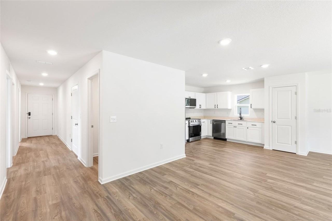 14241 Sw 34th Terrace Rd - Photo 4 of 34