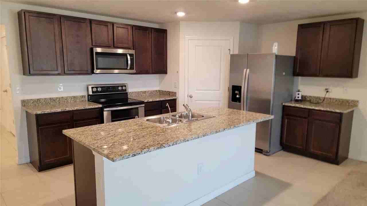 1102 Coastal Hammock Ave - Photo 5 of 31