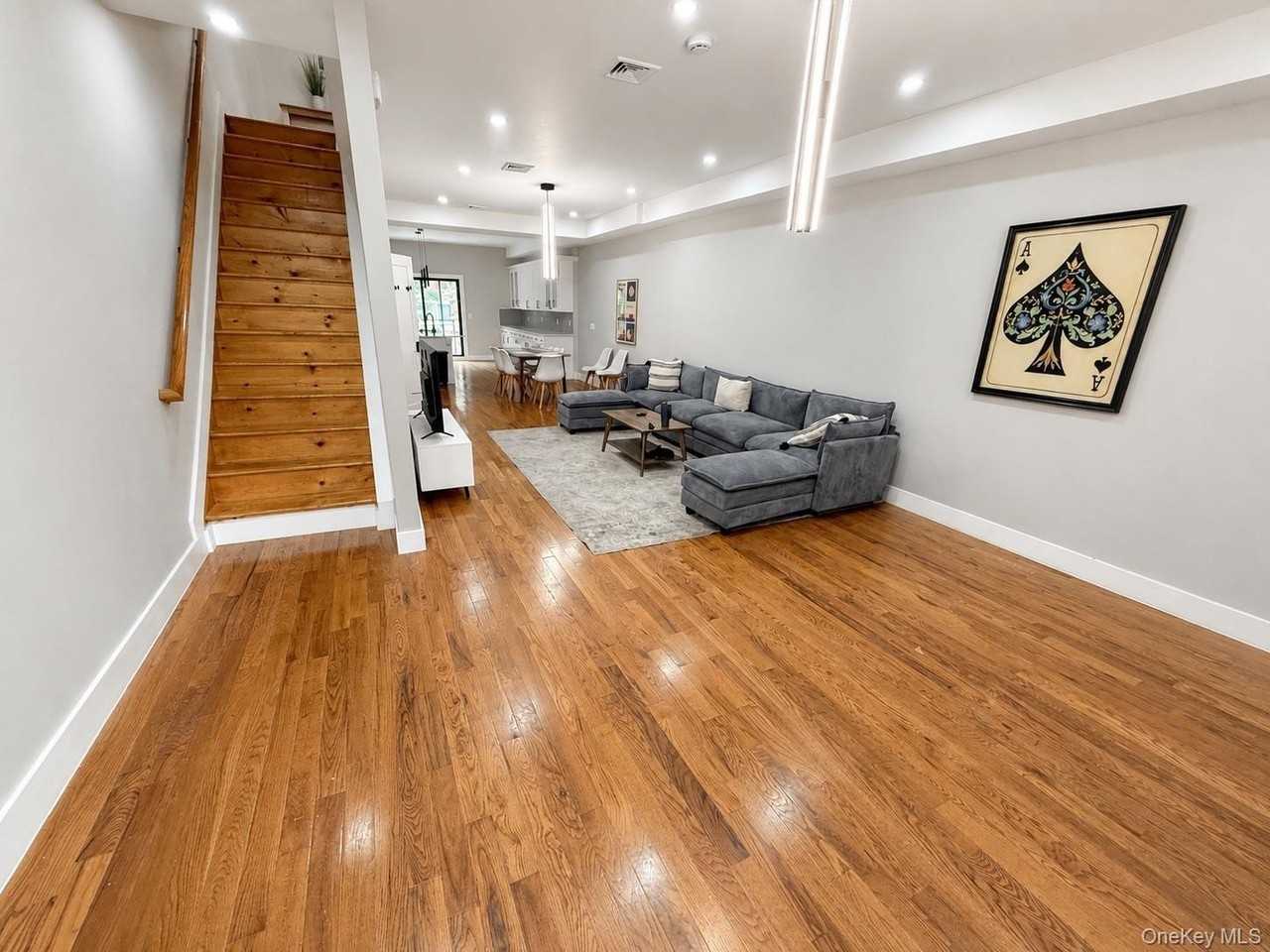 465 E 143rd St #2 - Photo 5 of 26