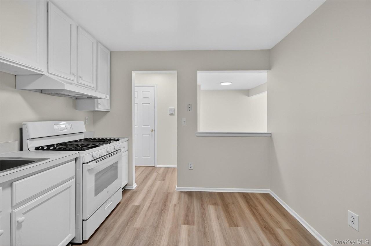 10 Chestnut St #A202 - Photo 5 of 30
