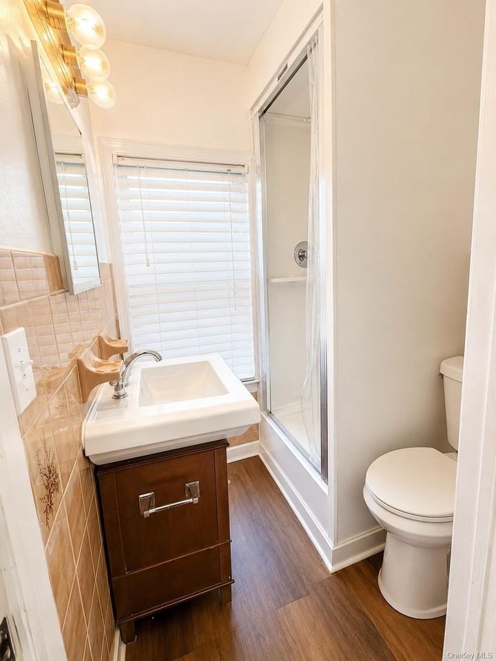 511 Locust Ave - Photo 6 of 7