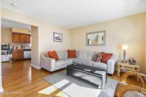 featured image of 1001 Central Ave #5