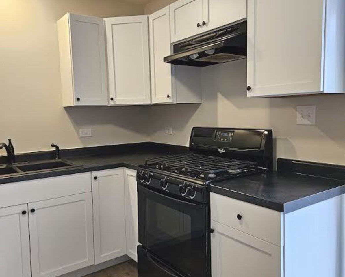 914 Hillside Ave #1 - Photo 7 of 10