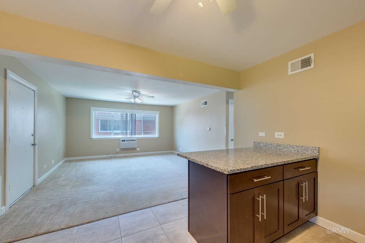 34 N Main St #1S - Photo 7 of 14
