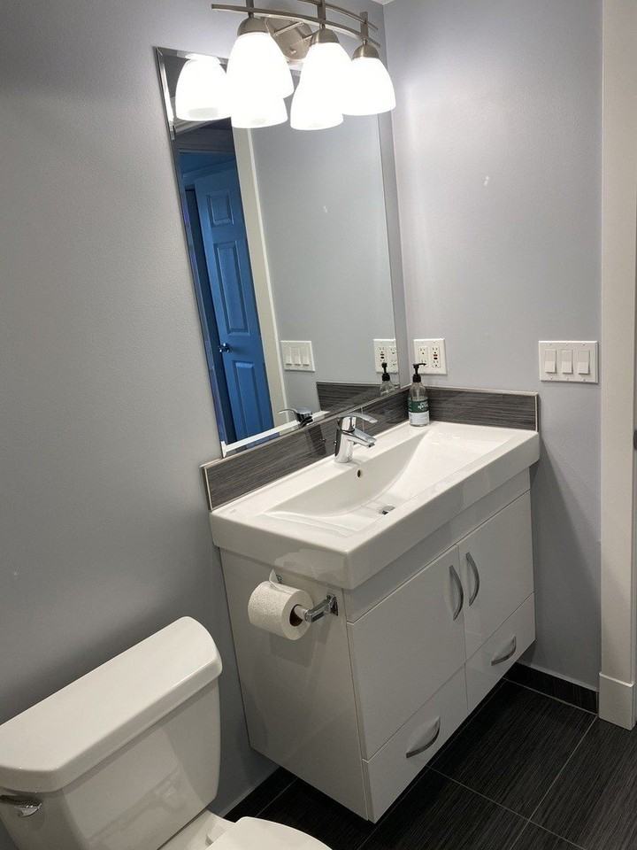 930 Perrie Dr #203 - Photo 7 of 14