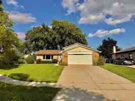 featured image of 411 Sequoia Ct