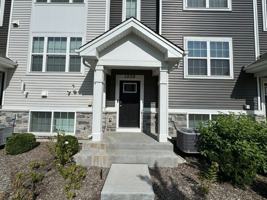featured image of 1039 Briar Glen Ct