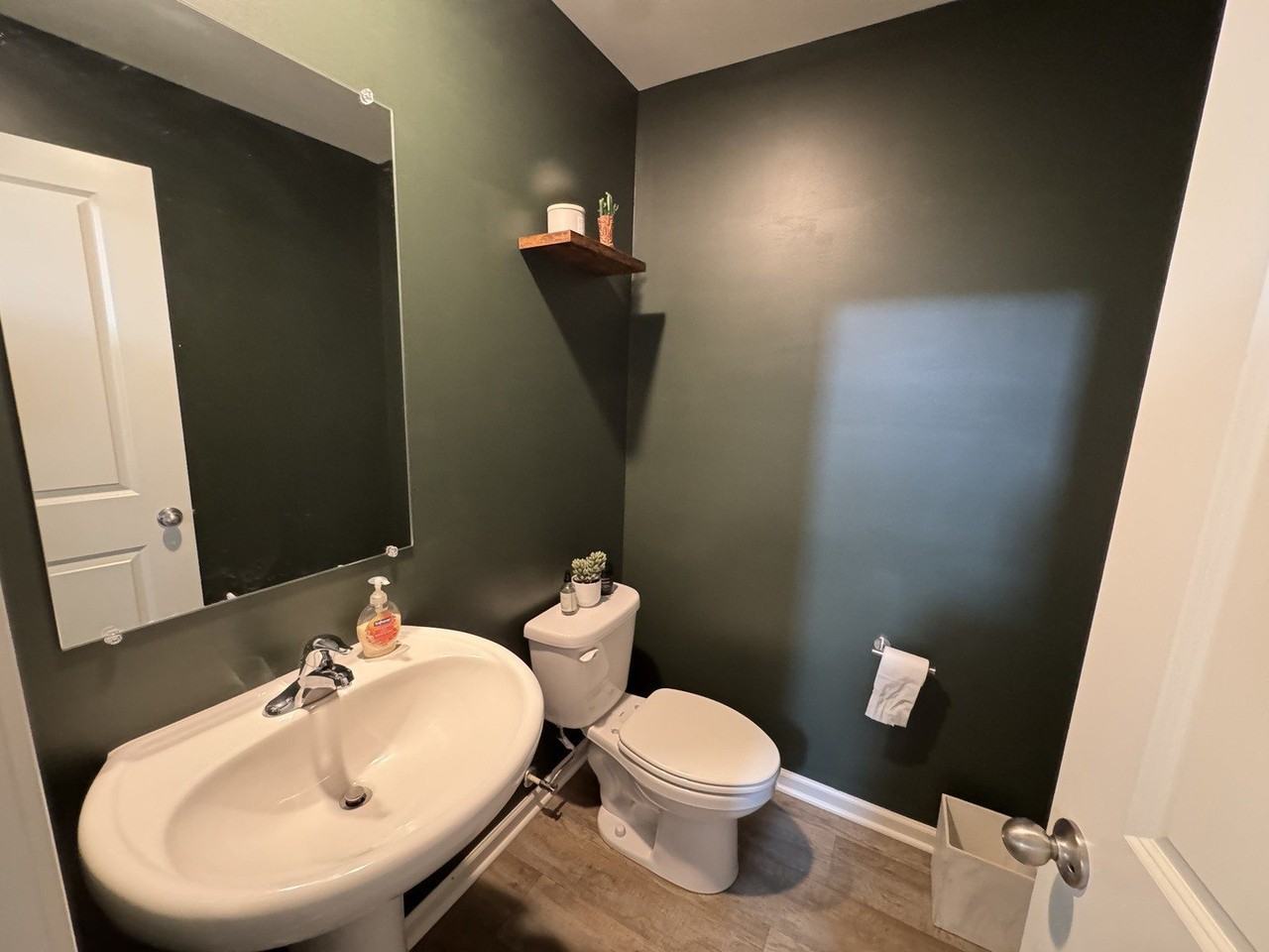 1039 Briar Glen Ct - Photo 5 of 16