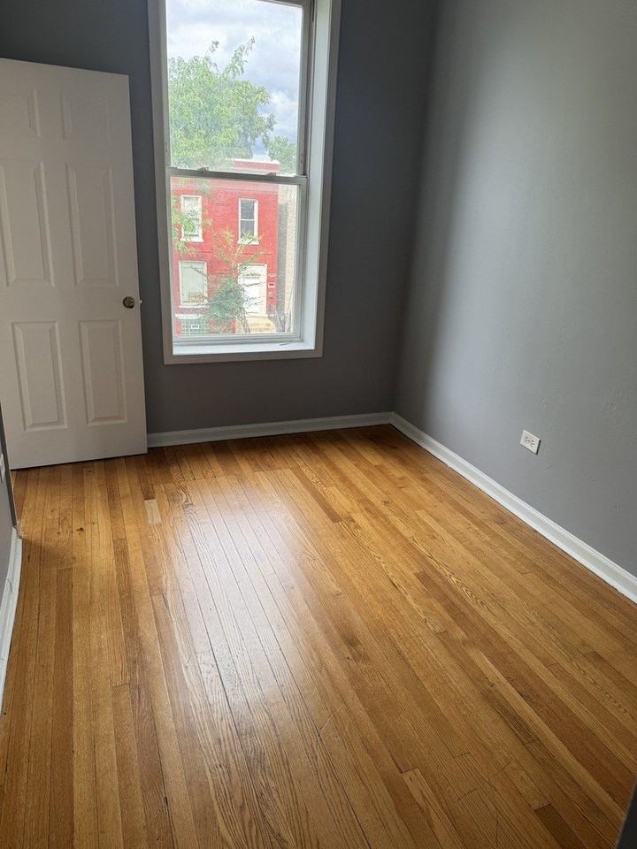 1643 S Trumbull Ave #2 - Photo 6 of 10