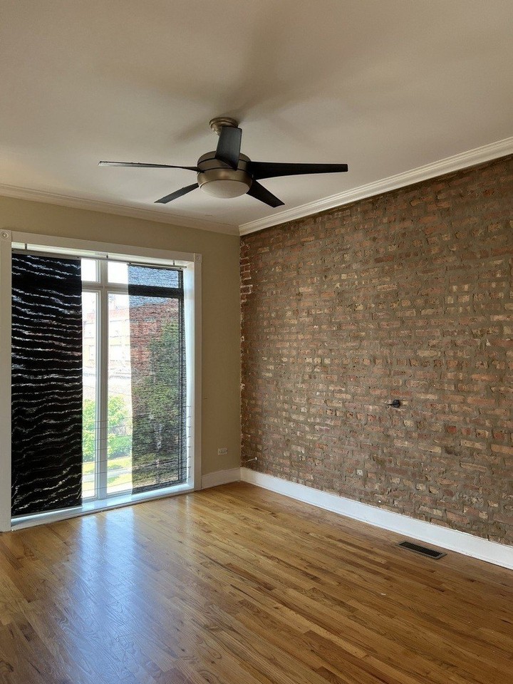 4159 W Fullerton Ave #3 - Photo 4 of 15