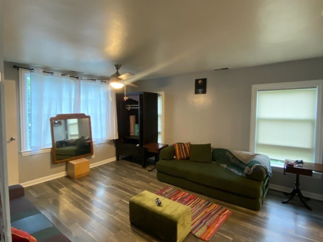 1729 W 16th St #2 - Photo 2 of 5