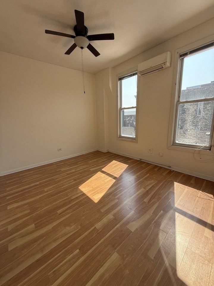 1450 W Chicago Ave #3R - Photo 4 of 17