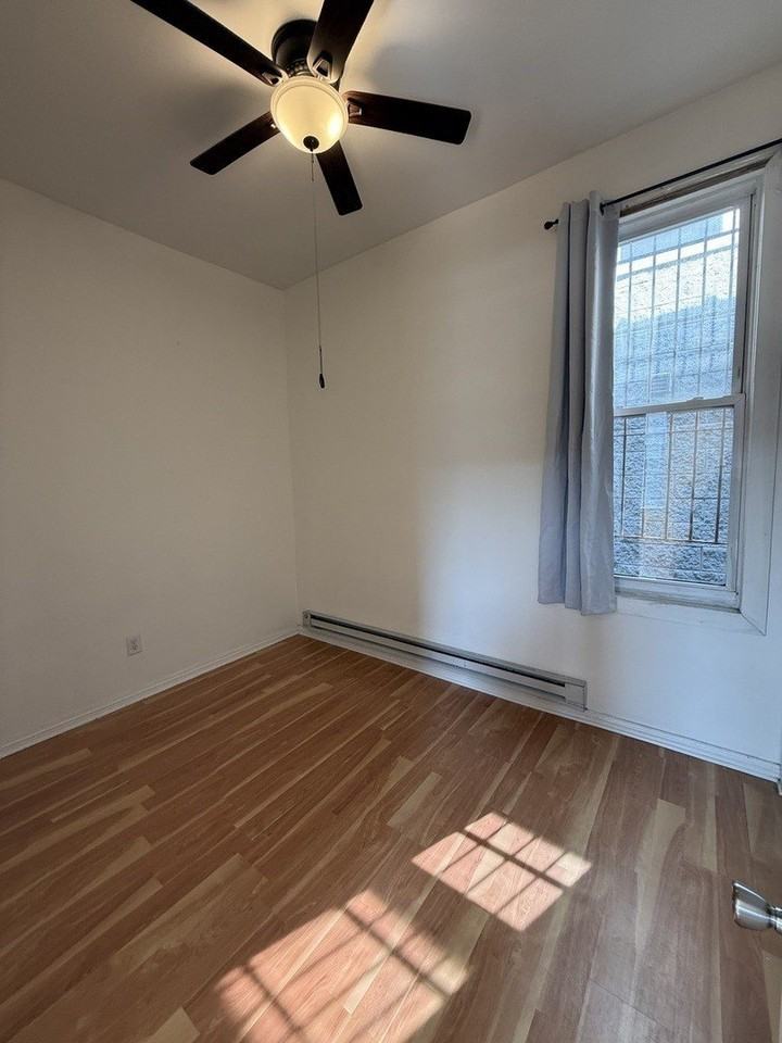 1450 W Chicago Ave #3R - Photo 5 of 17