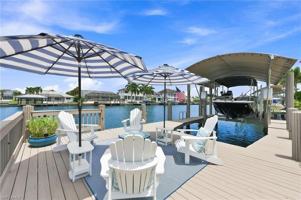 featured image of 383 Seabee Ave