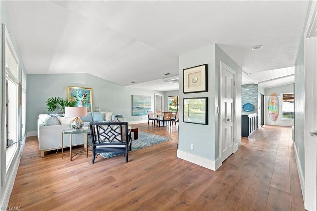 383 Seabee Ave - Photo 7 of 45