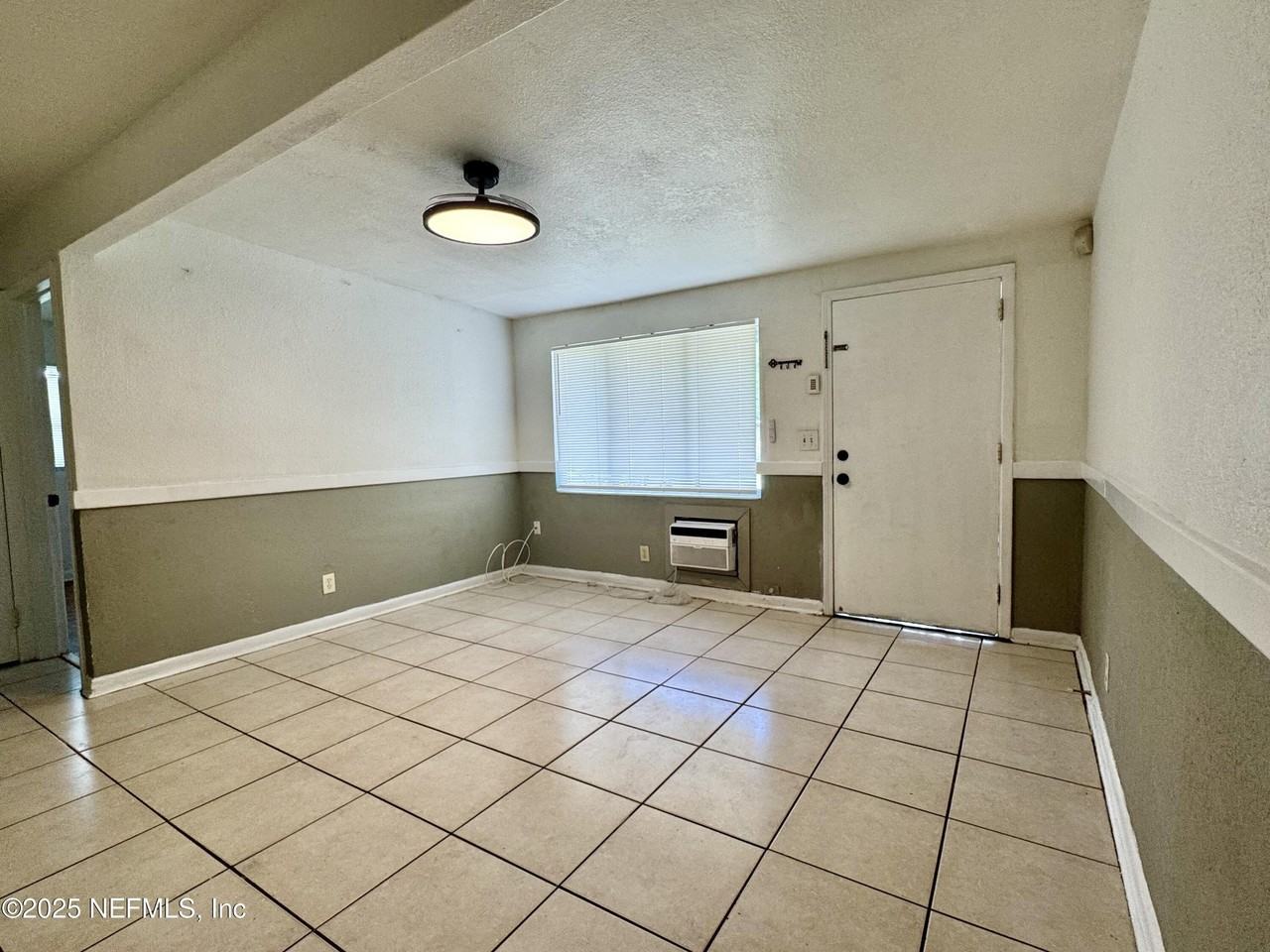1851 Doyon Ct - Photo 5 of 14
