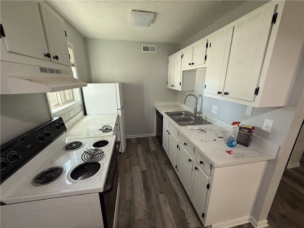 314 S Haswell Dr #B - Photo 3 of 8