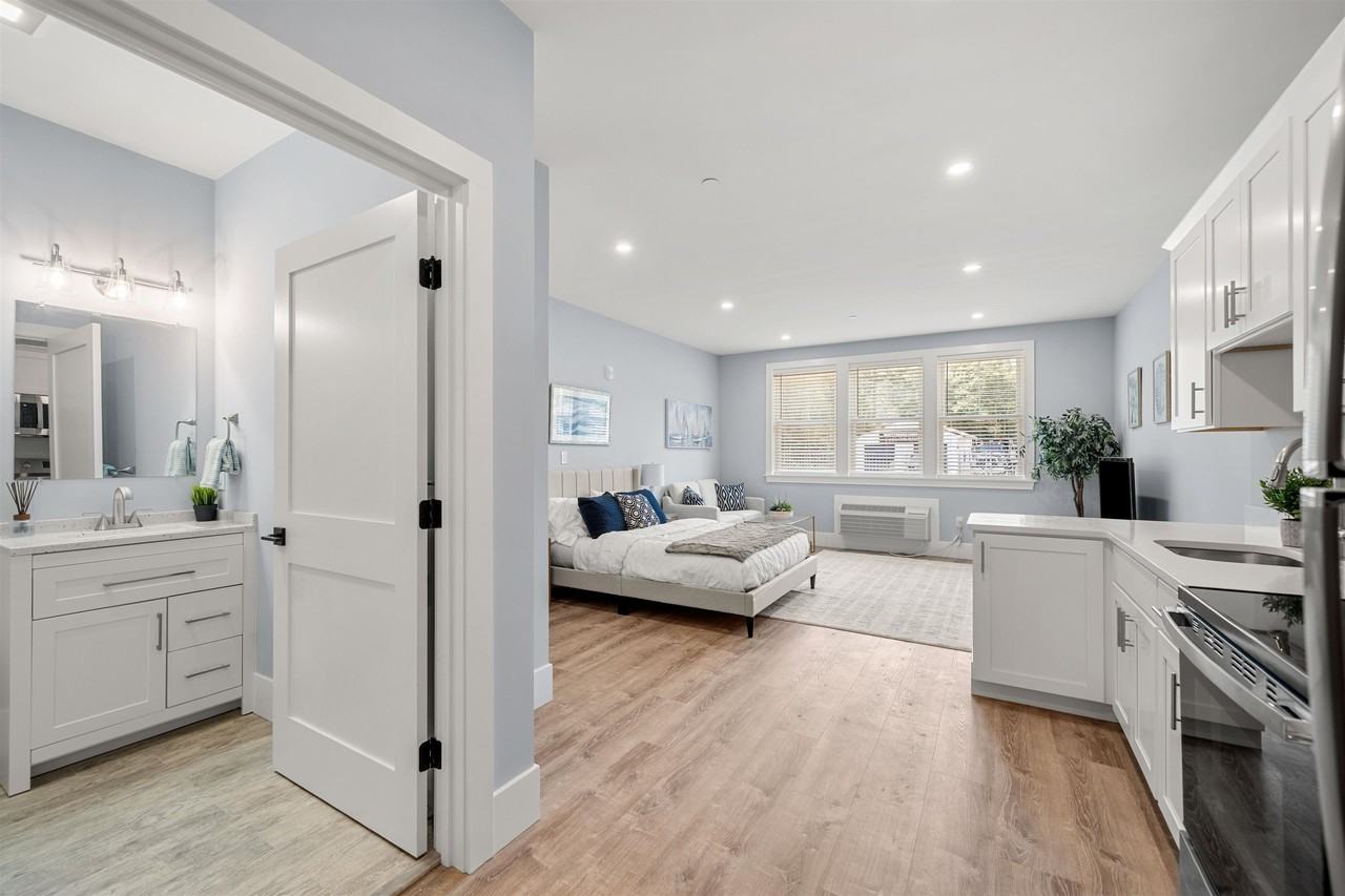 238 Lafayette Rd #105 - Photo 3 of 20