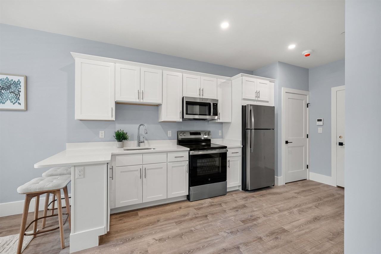 238 Lafayette Rd #105 - Photo 6 of 20