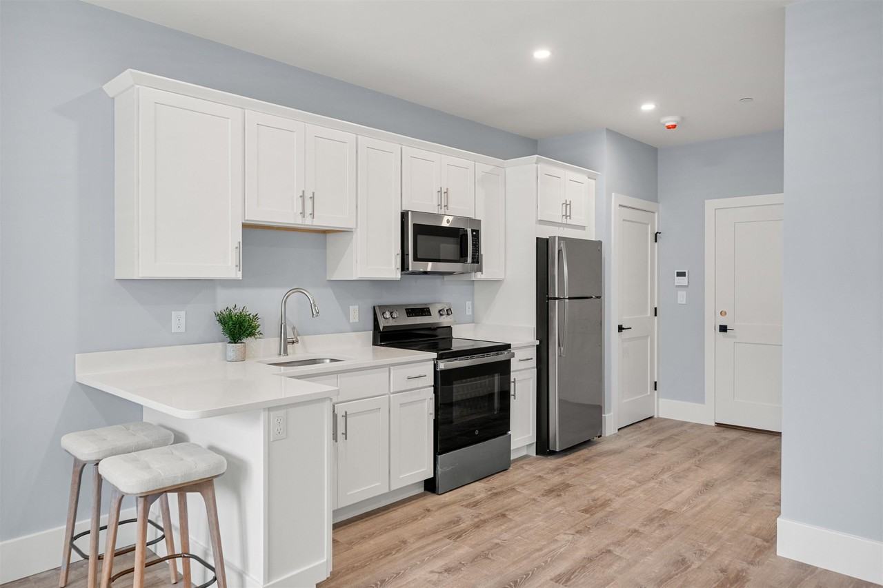 238 Lafayette Rd #105 - Photo 7 of 20