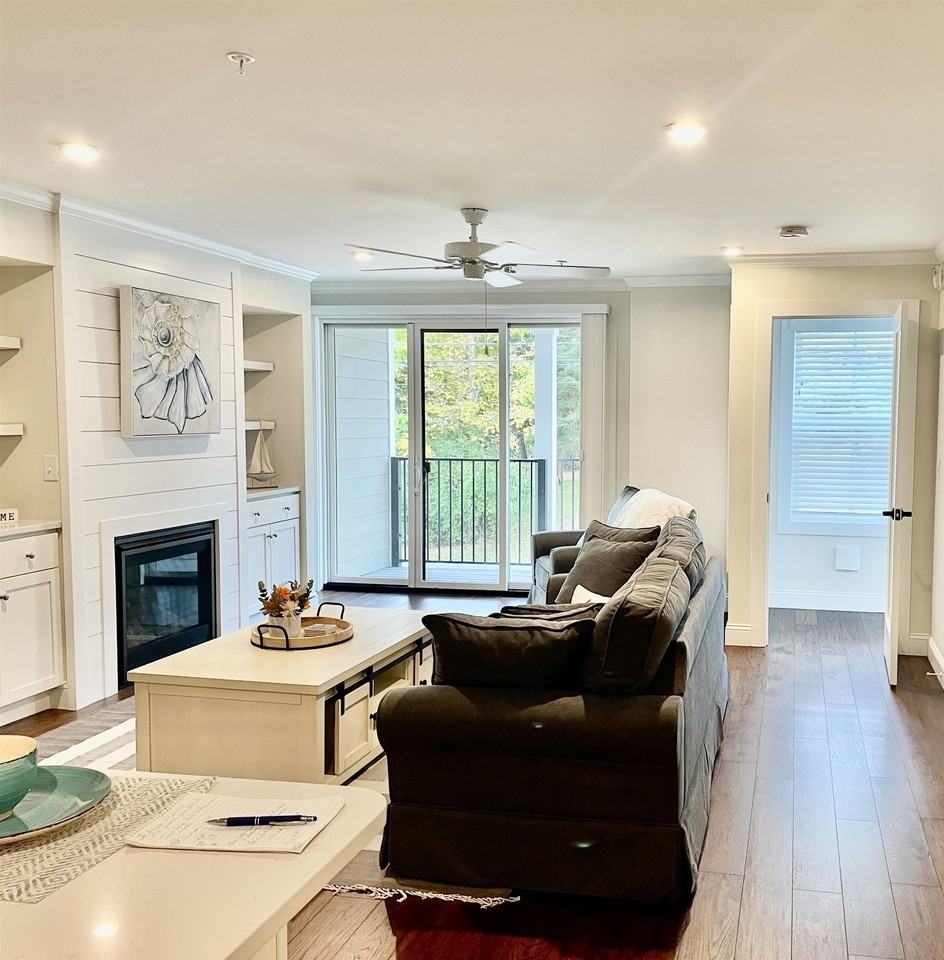 298 York St #10 - Photo 7 of 12