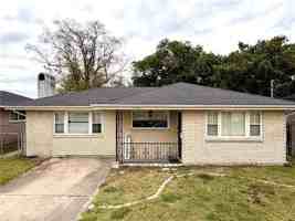 featured image of 1708 Robin Dr