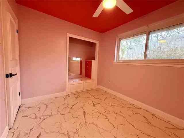 1708 Robin Dr - Photo 7 of 13