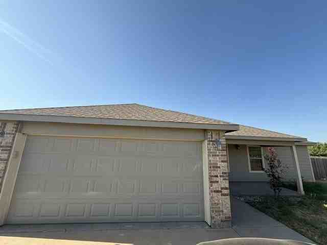 331 Foxtrot Ln - Photo 2 of 15