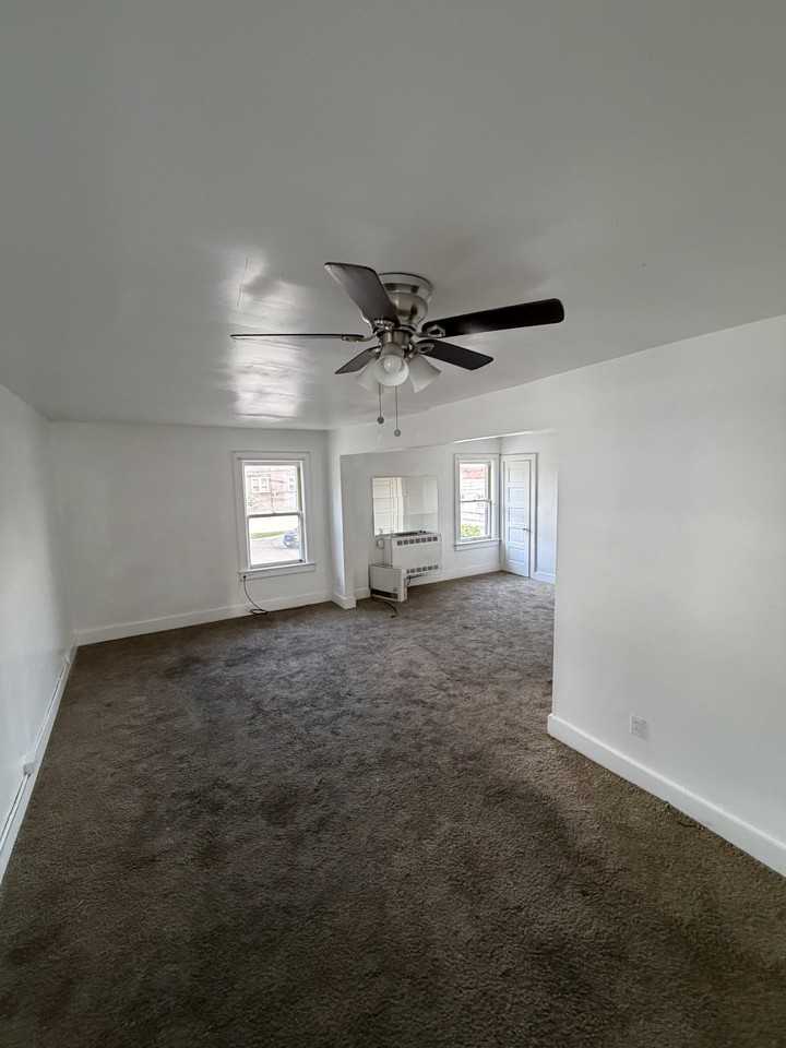 346 Clinton St #1 - Photo 2 of 8