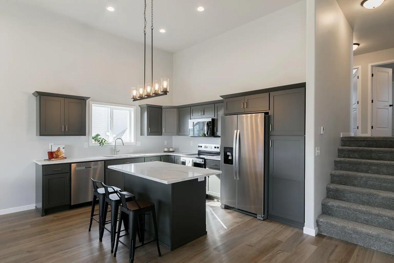 6232 86th Ave S #1 - Photo 3 of 16