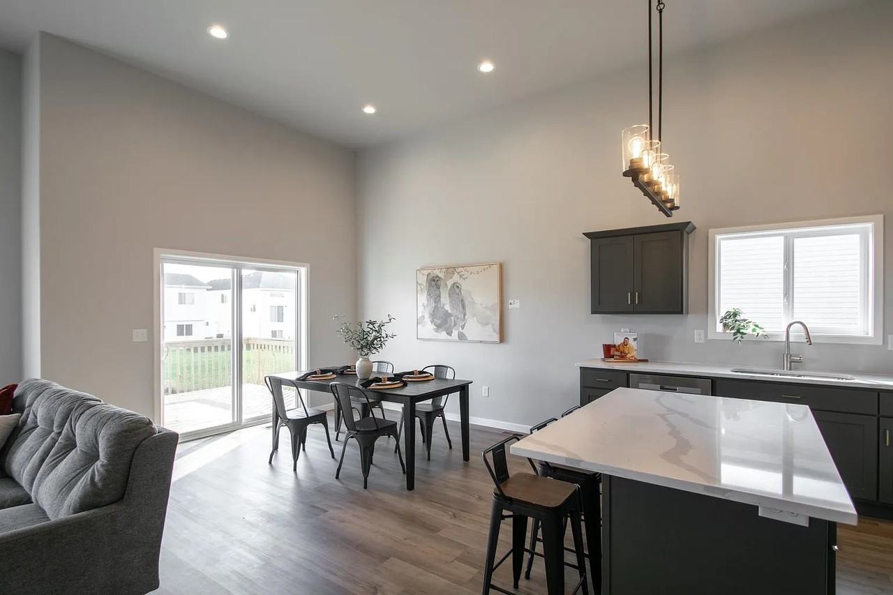 6232 86th Ave S #1 - Photo 4 of 16