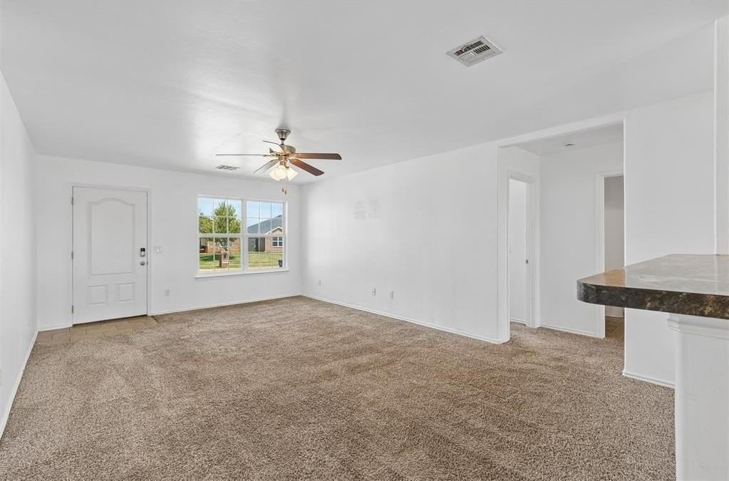 11820 Nw 130th St - Photo 5 of 33