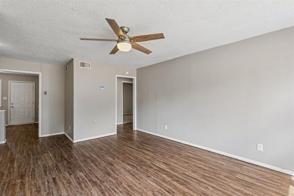 4405 Se 20th St - Photo 3 of 26