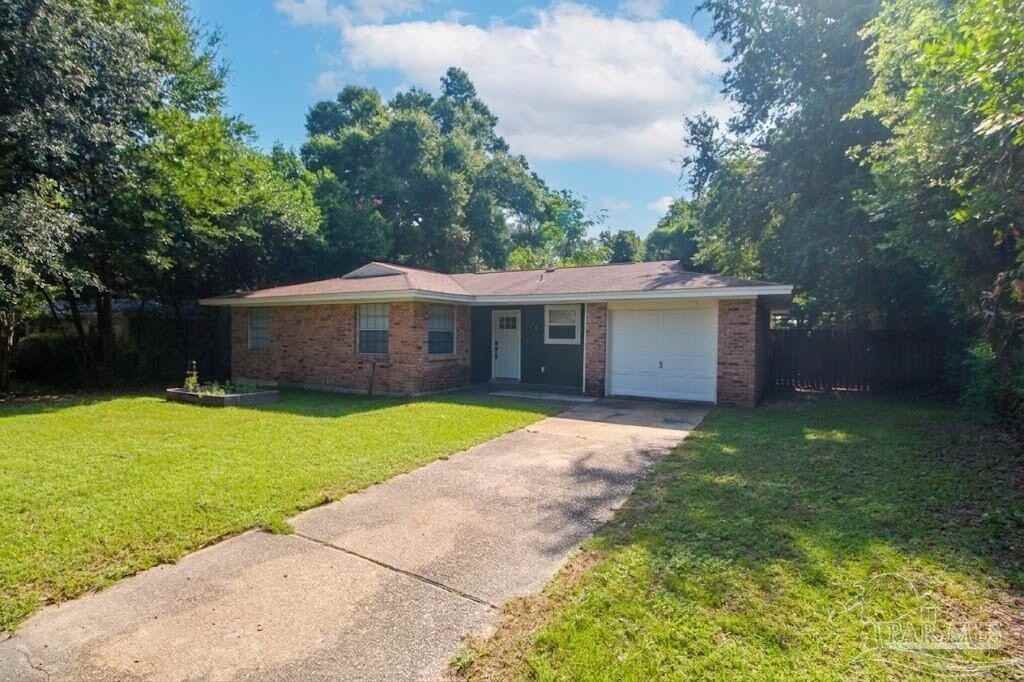 316 Garfield Dr - Photo 2 of 17