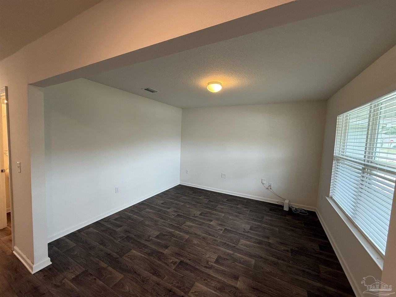 6422 Jerry Lynn Ln - Photo 2 of 21