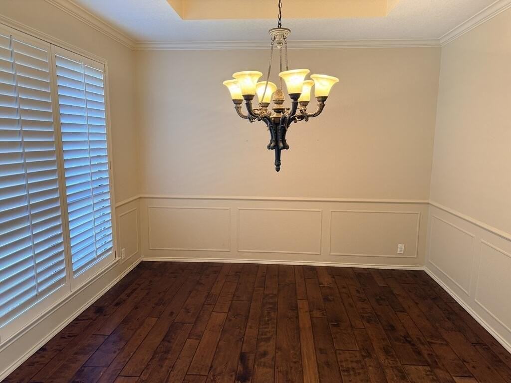 4117 Springfield Ct - Photo 5 of 47