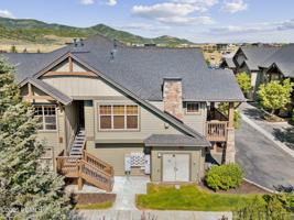 featured image of 1708 Redstone Ave #F