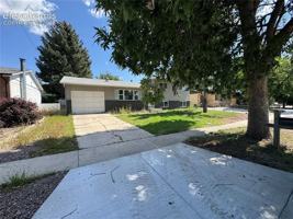 featured image of 1529 Sawyer Way