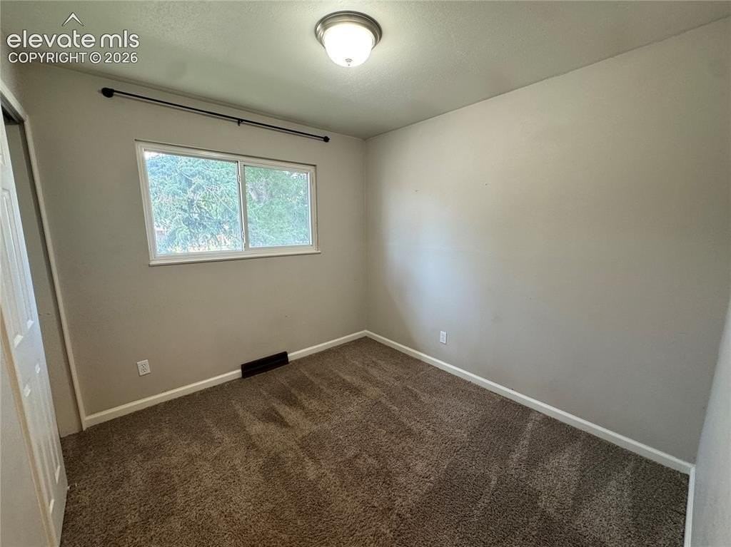 1529 Sawyer Way - Photo 6 of 13